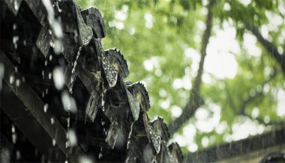 梦见下雨屋顶漏水是什么意思啊