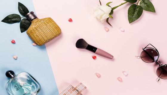 女人做梦梦到买化妆品