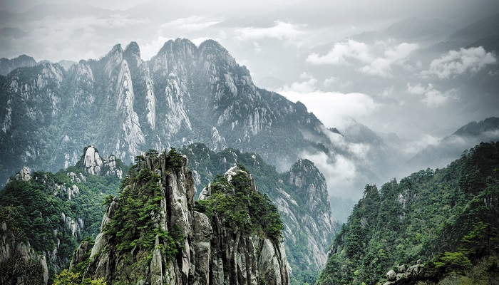 梦见非常壮观的山风景