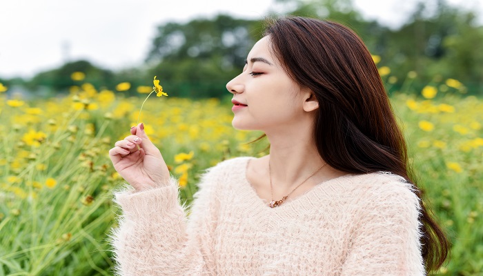 女人梦见女性朋友是什么意思