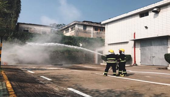梦见救火用水把火扑灭周公解梦
