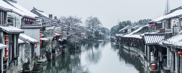 春天梦见下雪是要戴孝吗