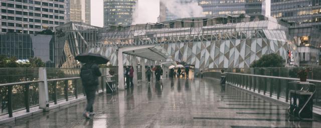 女人梦见雨伞支架坏了