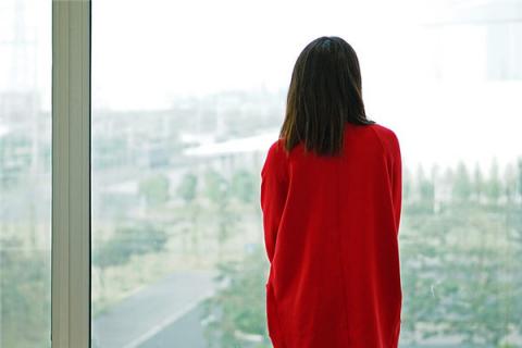 梦到红毛衣是什么预兆