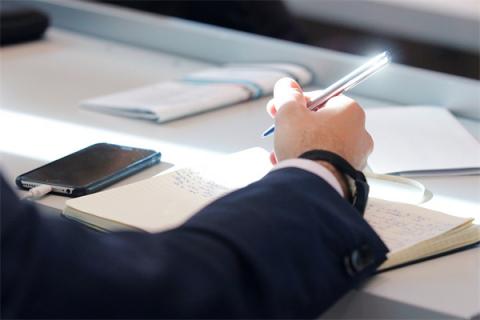 梦见不顺利是什么意思