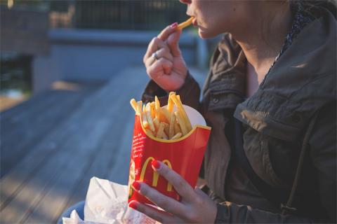 梦到吃饱是好是坏