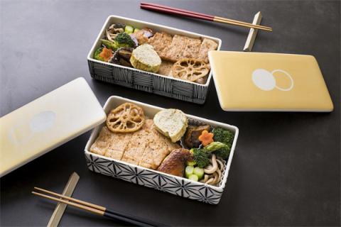 梦见吃盒饭是什么启示