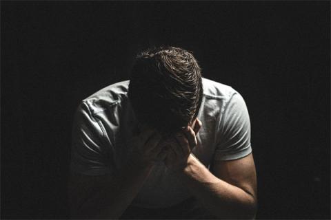梦到情人哭好不好