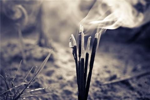 梦到香断意味着什么