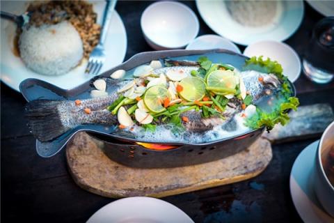 梦见吃魚有什么预兆
