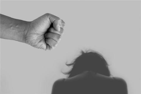 梦到打女友有什么预兆