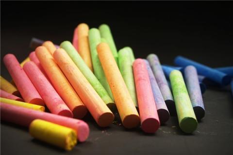 梦到了粉笔字什么预兆