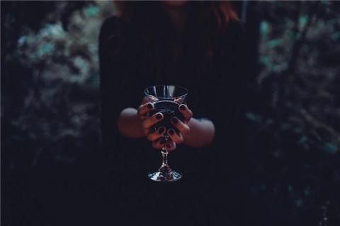 梦到满手血意味什么