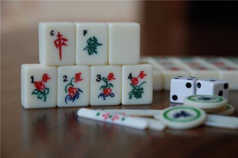 梦见麻將是咋回事