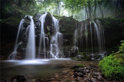 梦见水往下流是好是坏