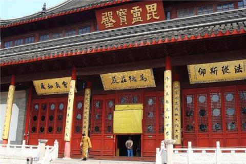 梦到白色对联是吉兆吗?