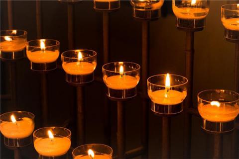 梦见祭奠亲人是凶兆还是吉兆