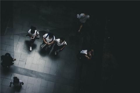 梦到许多学生代表什么