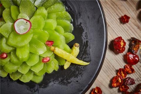 梦到吃凉菜是什么意思