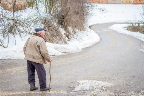 梦见死人坐起来是什么意思