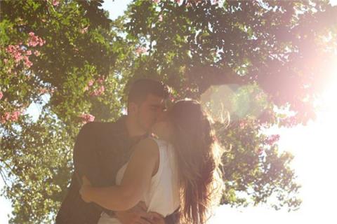 梦见和老婆房事怎么样