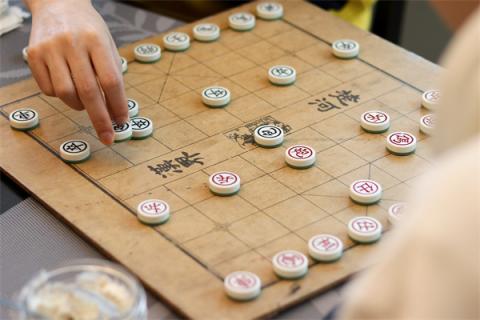 梦到下相棋有什么寓意吗