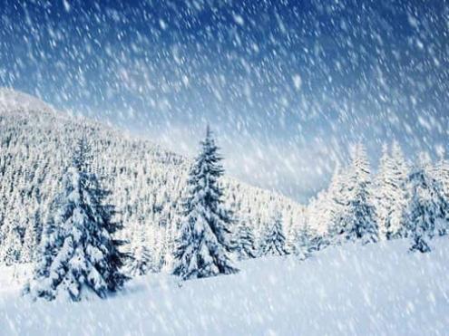 梦见下雪地面山上全是雪