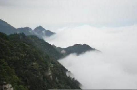 睡觉梦见鬼